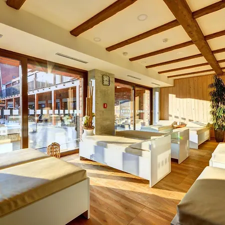 Hotel Zamek Valec Vladislav