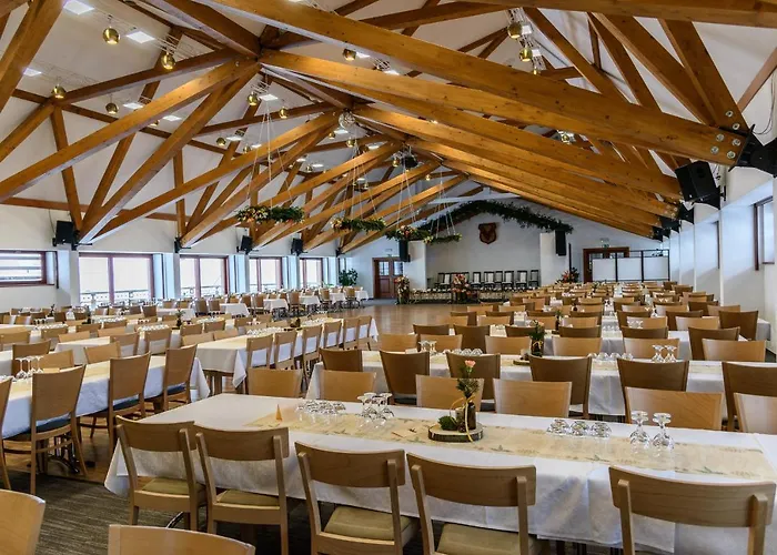 Hotel Zamek Valec